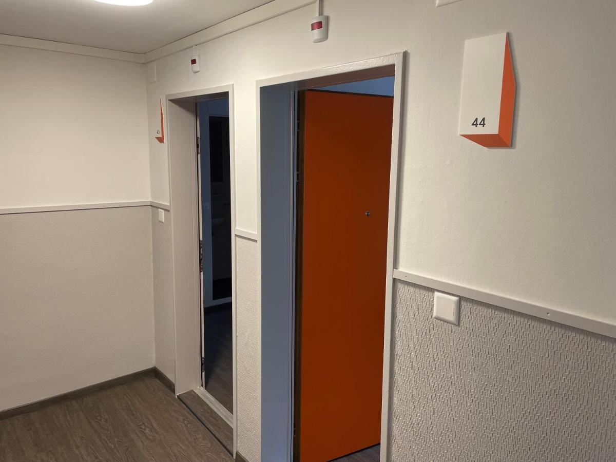Easyhotel Zuerich Limmatplatz Bagian luar foto